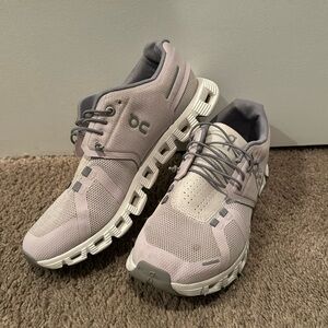 OnCloud Cloud 5 - Light Purple Sneakers Size 8.5 Womens
